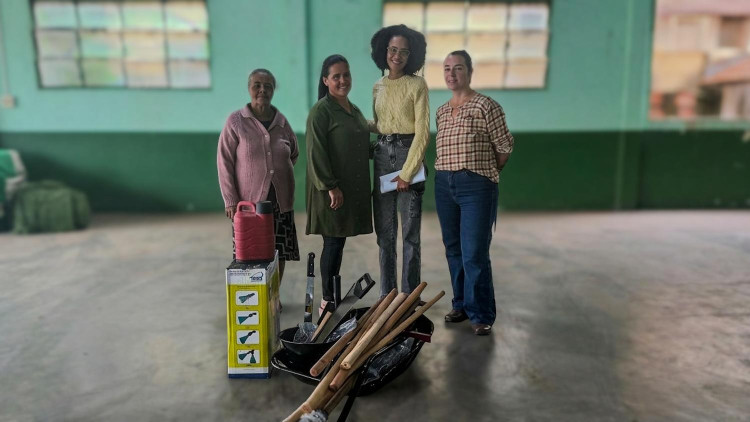 ENTREGA DE KITS AGRÍCOLAS | ARAPUTANGA